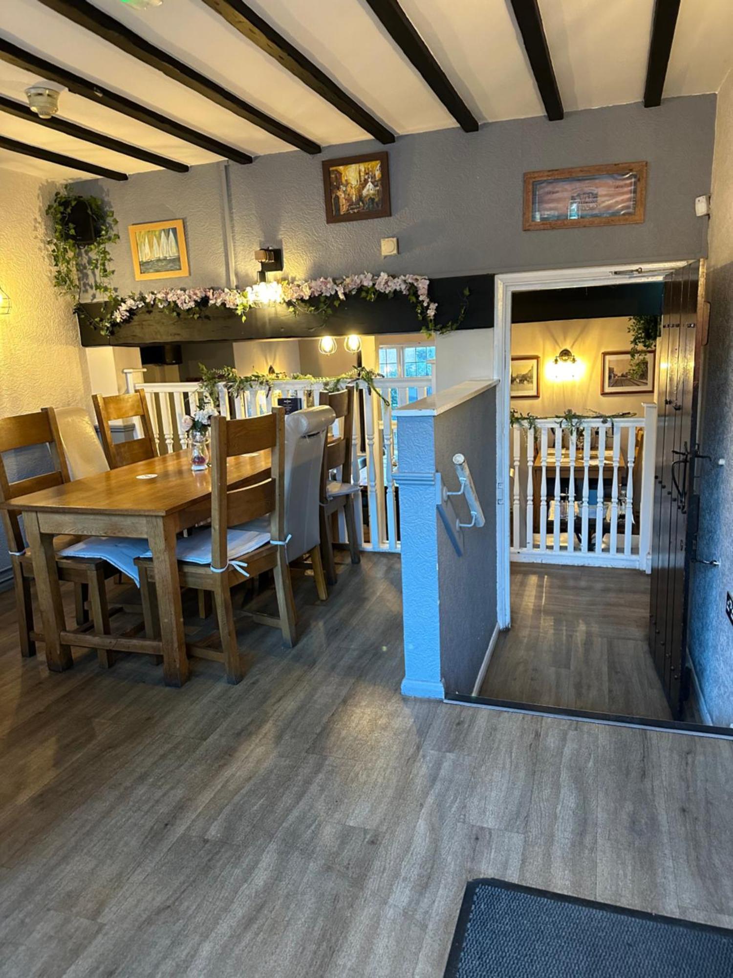 The Old Ship Inn Lowdham Ngoại thất bức ảnh
